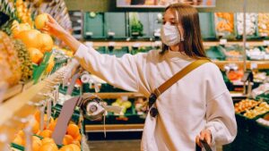 Covid, sipario sull’era dei colori mentre i ricoveri salgono