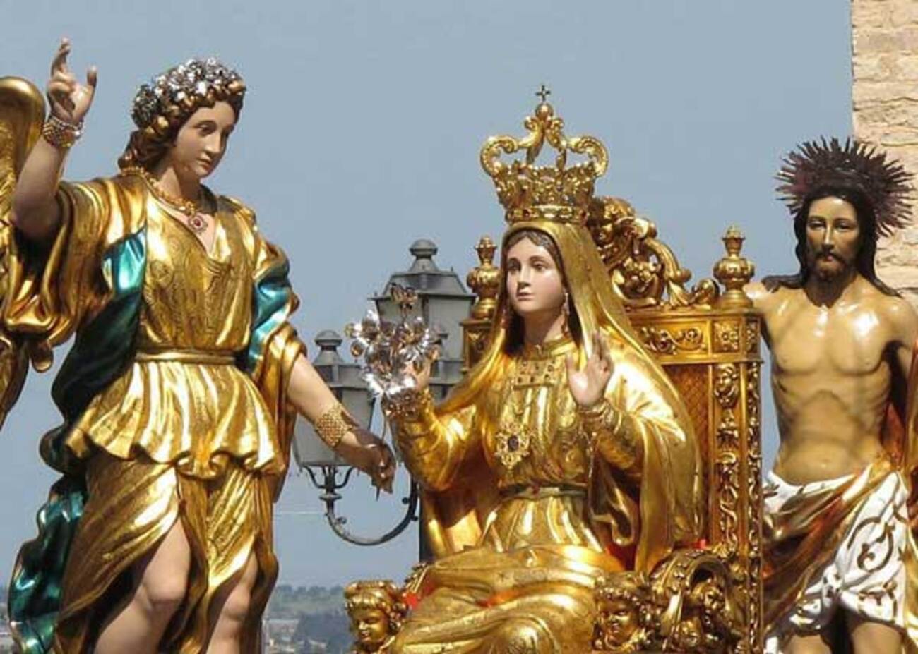 Vescovo di Ragusa: sì a feste di Pasqua, ma portatori con mascherine