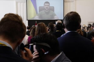 Ucraina: Zelensky, almeno 7 morti e 22 feriti a Mykolaiv