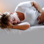 L’endometriosi si combatte a tavola: cosa mangiare e cosa evitare