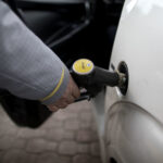 Istat: a febbraio import extra Ue di energia +228,2% annuo