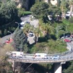 Incidente coinvolge sette ciclisti a Taormina, un ferito