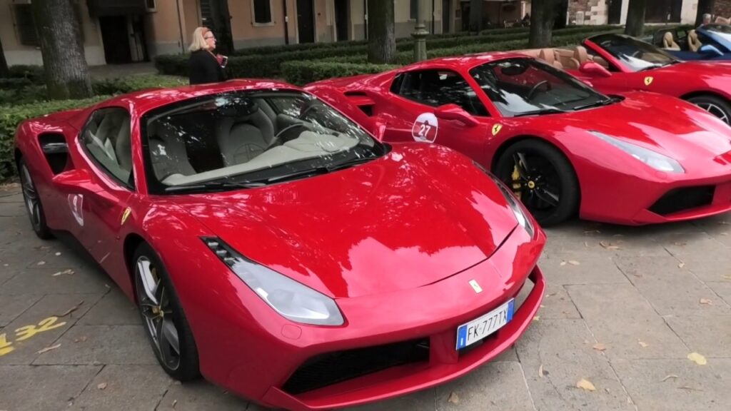 Raduno Ferrari nella Valle dei templi