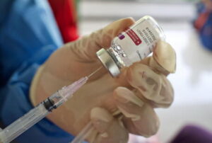 Covid: Germania, no all'obbligo vaccinale per gli over 60
