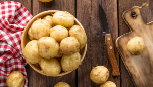 Dieta delle patate e yogurt: come perdere 5 kg in 3 giorni, scopri il menù