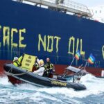 Ucraina:petroliera russa nel Siracusano,protesta Green Peace
