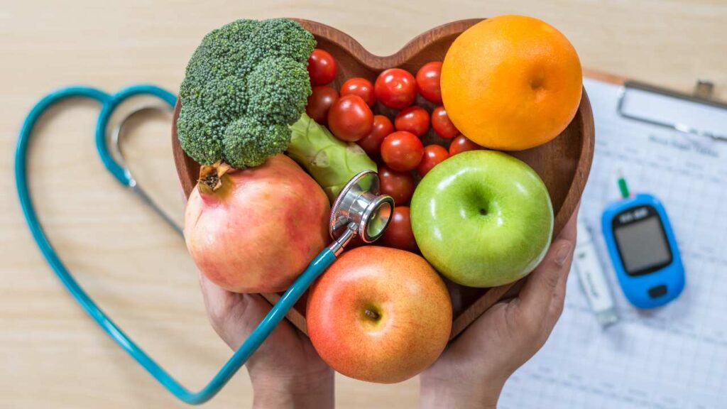 Dieta: qual &egrave; il momento giusto della giornata per mangiare la frutta?