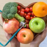 Dieta: qual è il momento giusto della giornata per mangiare la frutta?