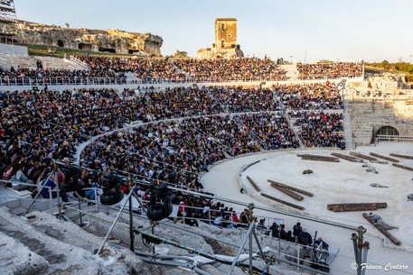 Teatro: Agamennone, Edipo re, Ifigenia in Tauride a Siracusa