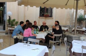Domenico Dolce, di D&G, a Siracusa, col sindaco Francesco Italia