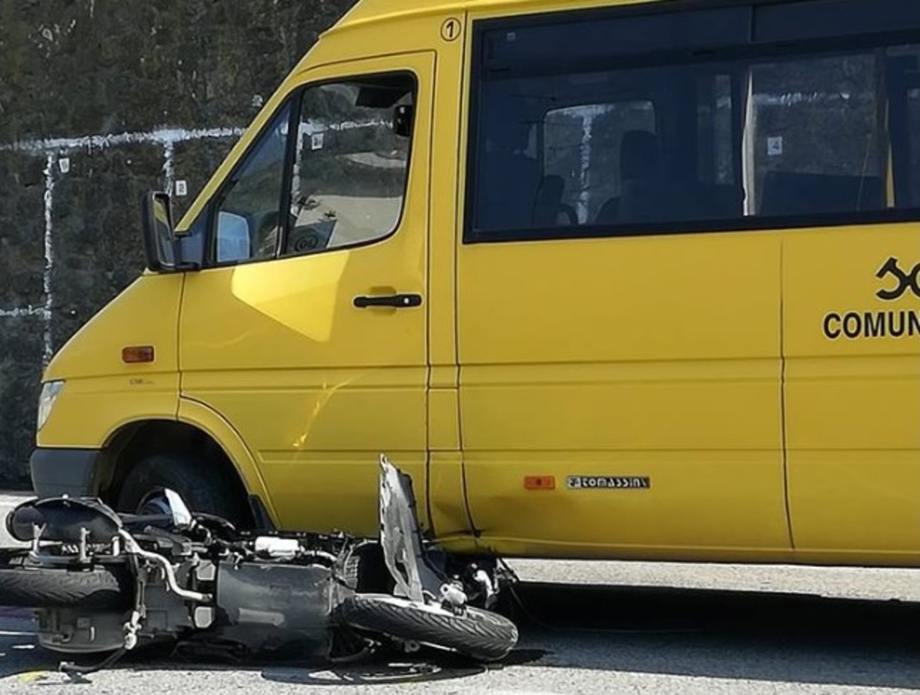 Scooter contro scuolabus a Chiaramonte, c’è l’elisoccorso