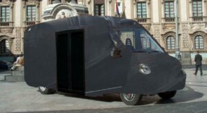 Il van fotovoltaico a emissioni zero, targato Catania