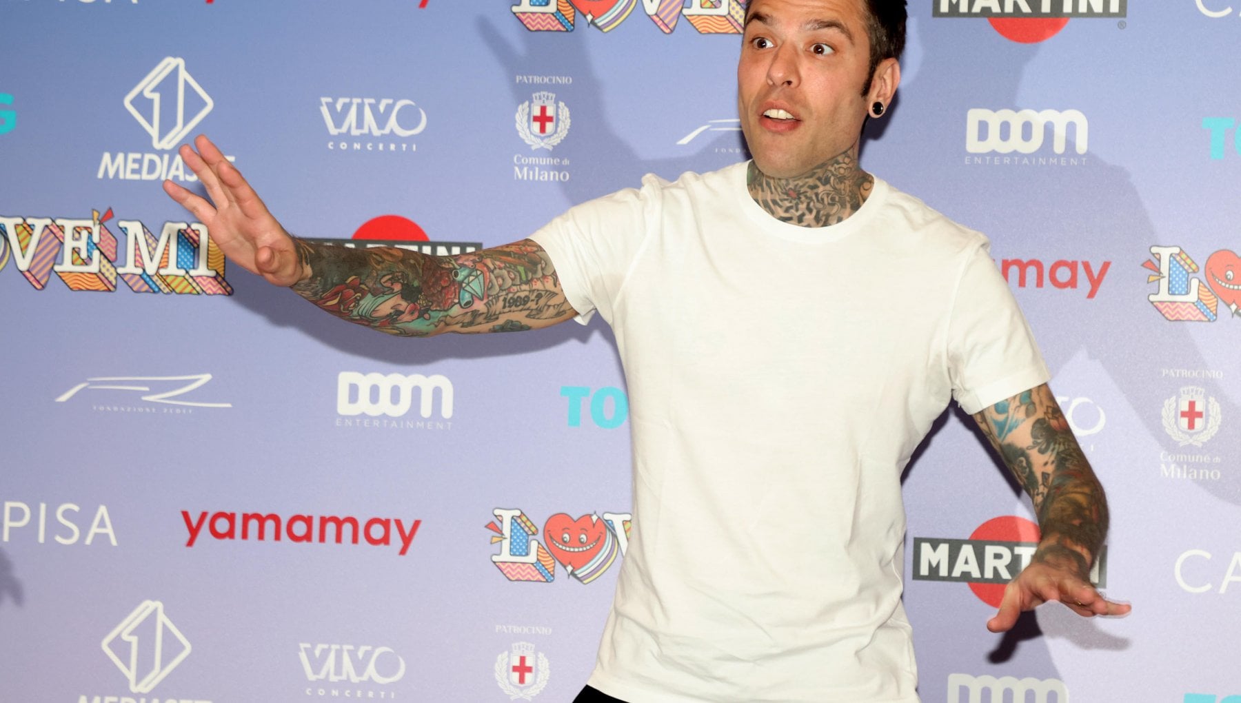 Fedez : "Arrivato l'esame istologico, il tumore non ha preso i linfonodi"