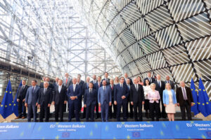 SÃ¬ alla candidatura Ue per Ucraina e Moldavia