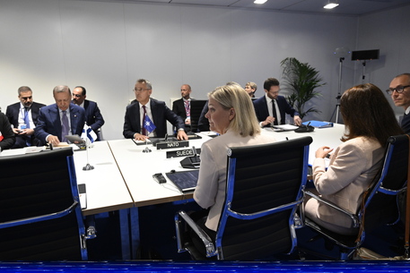 Nato: vertice tra Erdogan e Svezia-Finlandia a Madrid Nato: vertice tra Erdogan e Svezia-Finlandia a Madrid