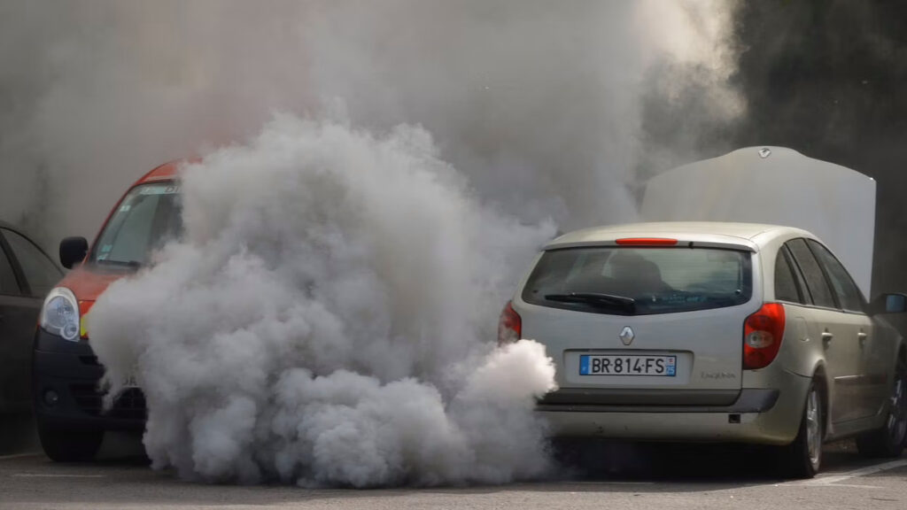 Stop auto benzina e diesel, 100mila posti di lavoro in meno