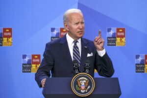 Biden,pronto a cambiare regole parlamento per legge aborto