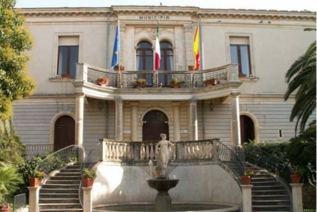 La sede del municipio di Chiaramonte Gulfi