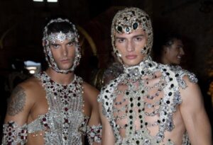 Dolce &Gabbana, ecco i guerrieri vanitosi