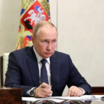 Putin arriva a Teheran per incontrare Erdogan e Raisi