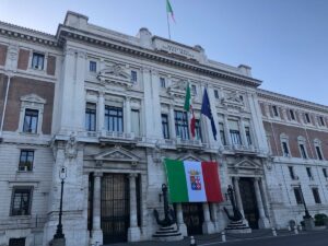 Concorso al Ministero della Difesa per 264 assistenti a tempo indeterminato