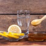 Acqua calda e miele, il mix naturale per benefici incredibili