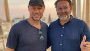 Stefano Accorsi in vacanza a Scicli