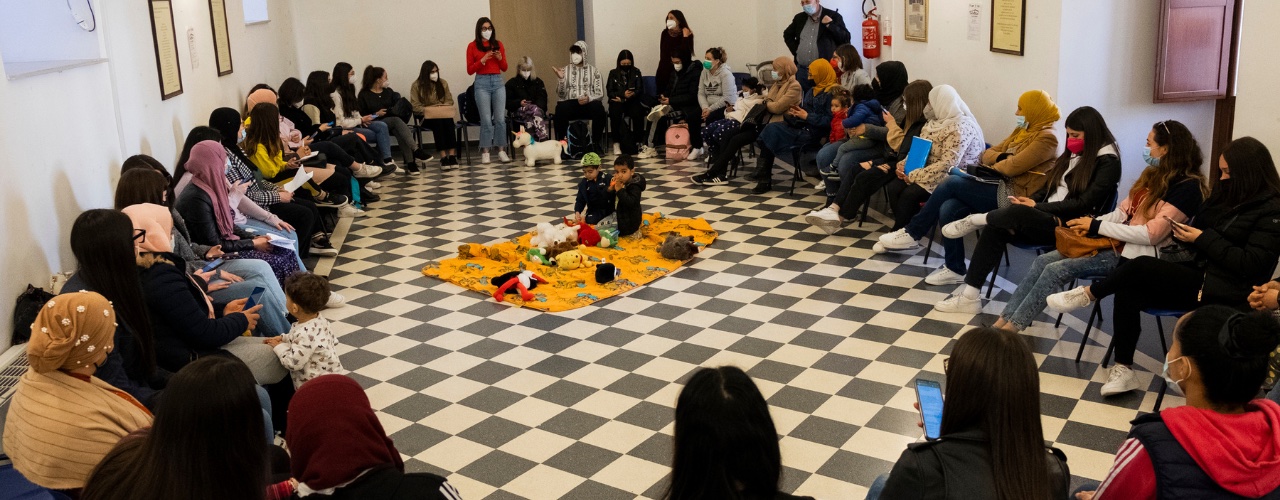 Tra le serre un centro di aggregazione contro la povertà educativa
