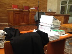 Bimbo morto a Modica: ergastolo a madre e al patrigno