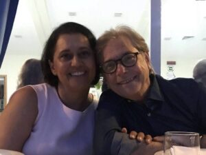Nino D'Angelo e la moglie Annamaria festeggiano il 43esimo di nozze VIDEO
