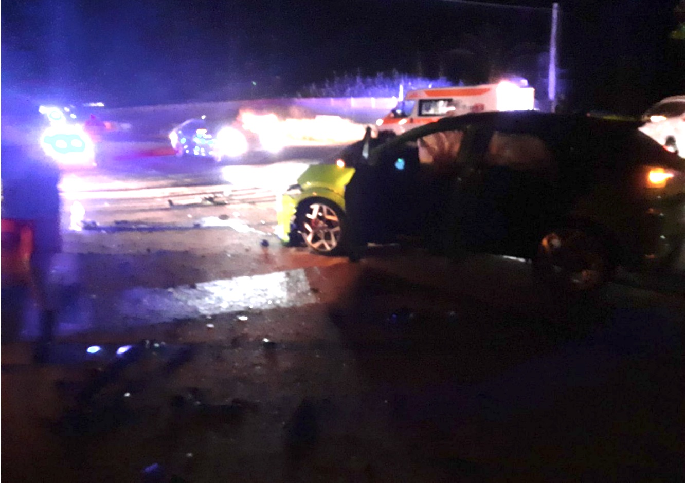 Incidente, 4 diciottenni feriti a Playa Grande, uno elisoccorso