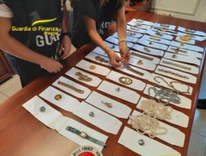 Sequestrati 141 milioni di euro all'architetto di Putin