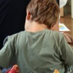 Abusi sessuali della madre sul figlio disabile di 7 anni, arrestata