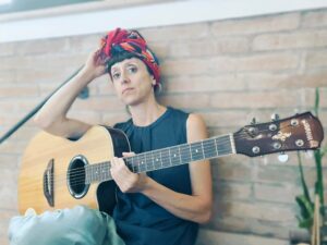 Cassandra Raffaele in concerto a Punta Braccetto il 18 agosto