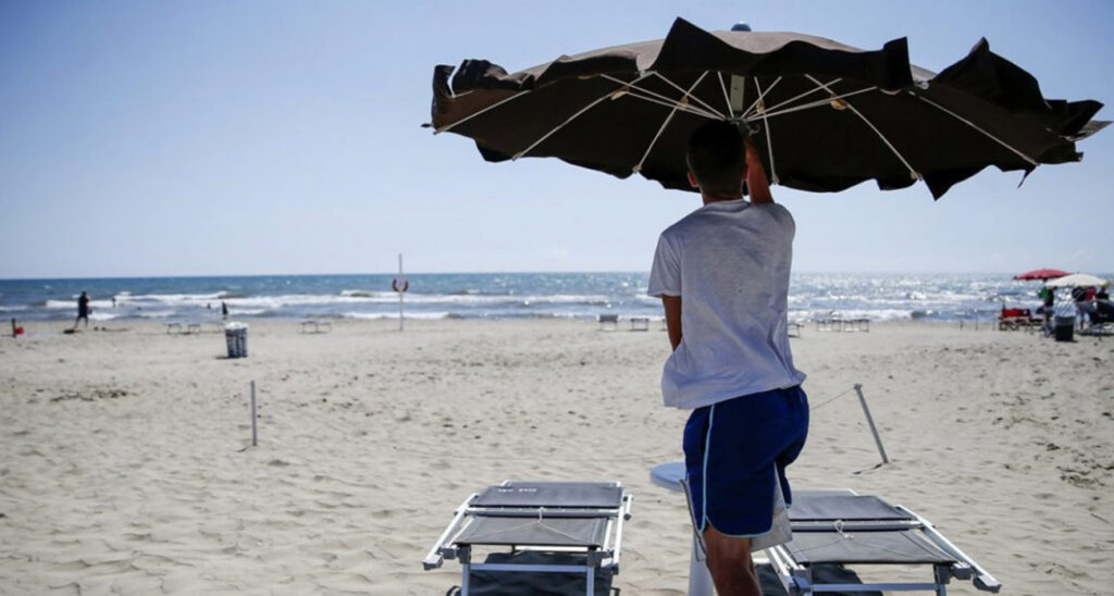 Cuochi, camerieri e addetti agli chalet, ovvero: gli introvabili