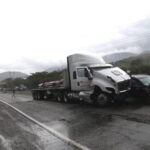 Tir tampona 2 pullman in A1, morto il conducente,15 feriti