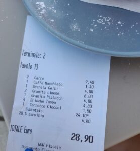 La nostra colazione con granita a Punta Secca