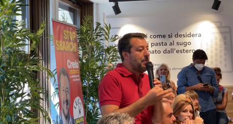 Elezioni: Salvini, sondaggi? Mi interessano solo le urne Elezioni: Salvini, sondaggi? Mi interessano solo le urne