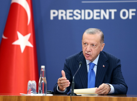 Erdogan, impegnati perchè grano da Ucraina vada in Africa
