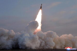 Corea del Nord lancia missile balistico verso Mare Orientale