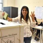 Regionali: candidata Eliana Esposito vota nel catanese