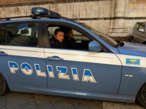 Anziana trovata morta in casa Siena, indagine per omicidio