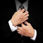 La Nuova Cosa Nostra in doppio petto: affaristica, non violenta, mischiata ovunque