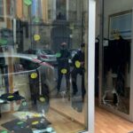 Vittoria, tenta furto in negozio di abbigliamento, arrestato
