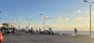 Maserati sceglie il tramonto di Cava d’Aliga per il lancio della MC20 Cielo