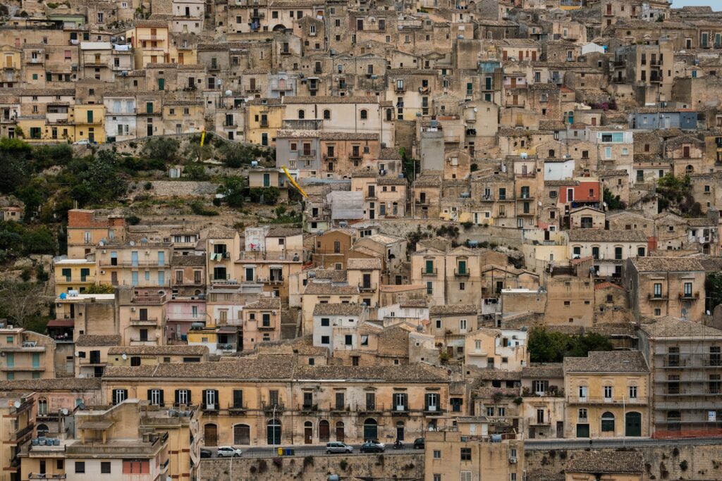 Case, in provincia di Ragusa l&rsquo;inflazione spinge domanda e prezzi