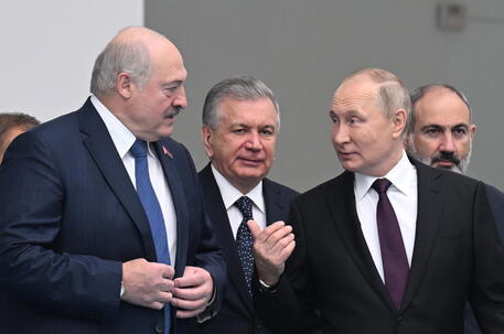 Primi soldati russi in Bielorussia per la forza congiunta Primi soldati russi in Bielorussia per la forza congiunta