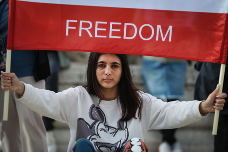 Iran, provocazioni dell’Occidente hanno creato la rivolta