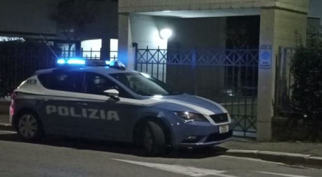 Sequestro-lampo per rapinare diamanti a imprenditore orafo