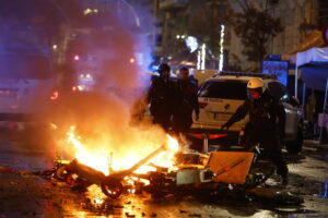 Guerriglia urbana a Bruxelles dopo Belgio-Marocco